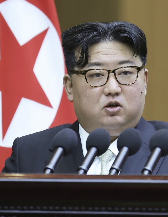 Kim Jong-un hat alle Behrden fr den ...koreanischen Dialog schlieen lassen.   | Foto: Uncredited (dpa)