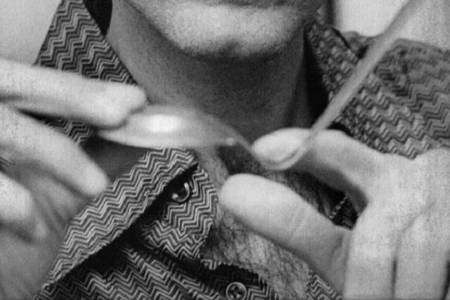 Vor 50 Jahren hat Uri Geller im Fernsehen erstmals einen Lffel verbogen ... hat er?