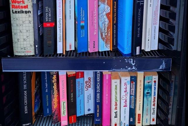 Ein neuer Bcherschrank bietet in Breisach kostenlosen Lesestoff