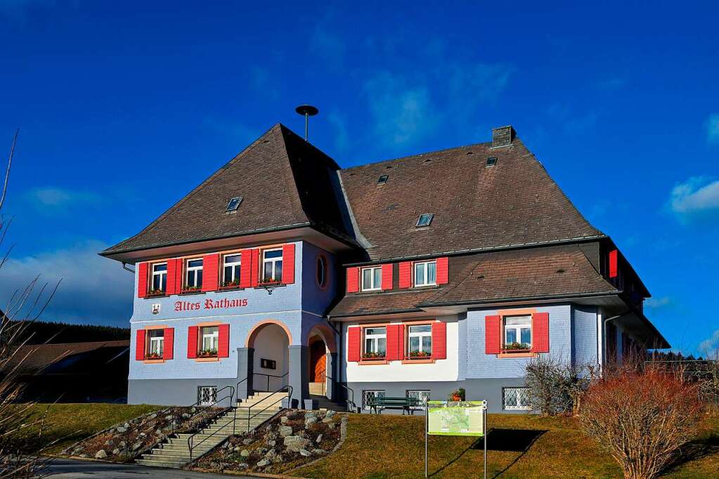 Lenzkircher Bauhof Arbeitet Lange To-do-Liste Ab - Lenzkirch - Badische ...