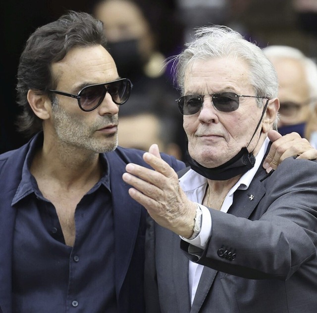 Alain Delon  und sein Sohn Anthony Delon (links)  | Foto: Berzane-Domine (imago)