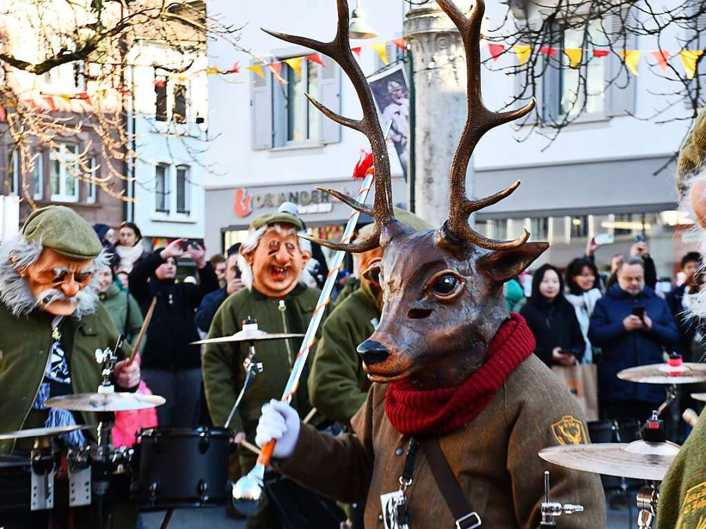 Impressionen vom Narrenbaumstellen in Lrrach