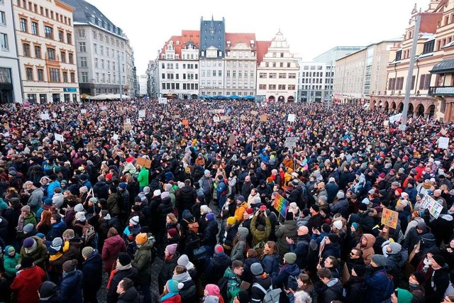 Proteste am Sonntag in Leipzig  | Foto: Sebastian Willnow (dpa)