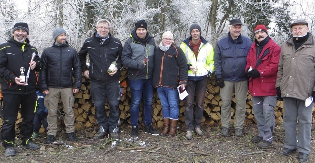 Hartheimer Holzinteressenten mit Brgermeister Ostermaier   | Foto: Otmar Faller