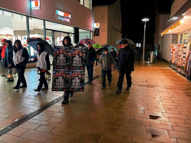 Stiller Protestzug in Schopfheim  | Foto: Nicolai Ernesto Kapitz