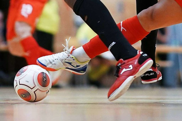 Futsal sei &#8222;der bessere Hallenfu...indet der Waltersweierer Bjrn Lemler.  | Foto: IMAGO/Gerry Schmit