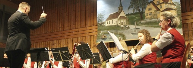 Der neu formierte Musikverein Rotzel m... Jahreskonzert im April in Luttingen.   | Foto: Michelle Gntert