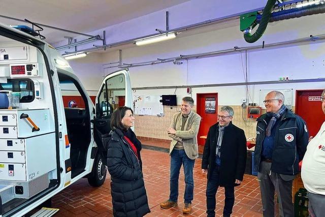 DRK Schluchsee erhält neues Einsatzfahrzeug mit 190 PS
