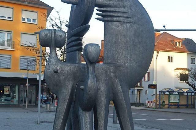 In Rheinfelden steht die Skulptur eines Lrracher Knstlers fr das Miteinander