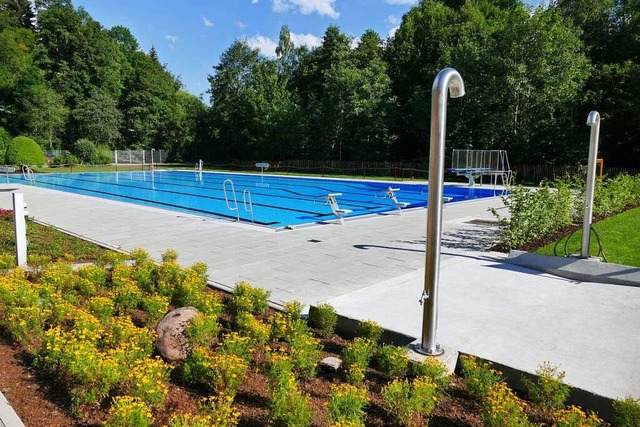 Hat weiterhin einen, wenn auch zuknft...Frderverein: Das Lenzkircher Freibad.  | Foto: Ralf Morys