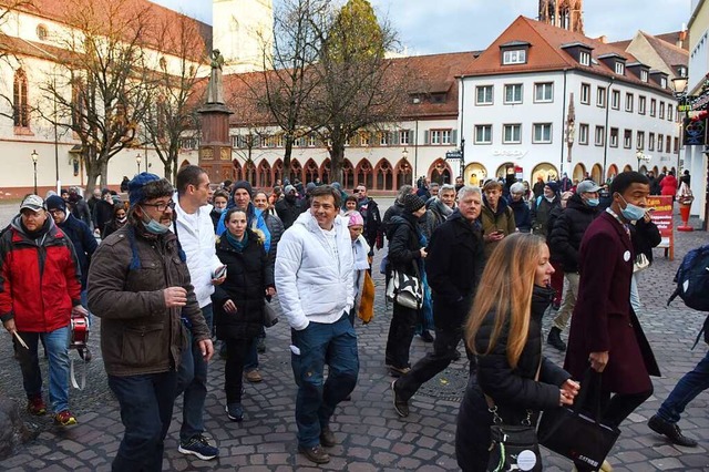 Am 19. Dezember 2020 liefen Demonstran...hael Ballweg (weie Jacke). Archivbild  | Foto: Rita Eggstein