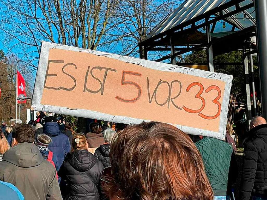 Lrrach setzt ein Zeichen mit einer groen und bunten Kundgebung gegen Rechtsextremismus.