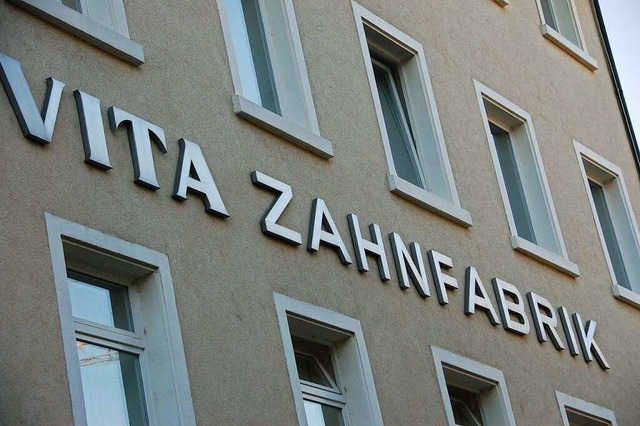 Die Vita-Zahnfabrik baut in Bad Sckingen eine neue Fertigungshalle.  | Foto: Joy Sheik