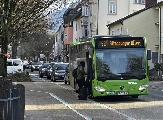 Stadtbus in der Weingartenstrae  | Foto: Helmut Seller