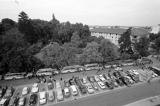 1957 war der Freiburger Rotteckring noch von Autos zugeparkt