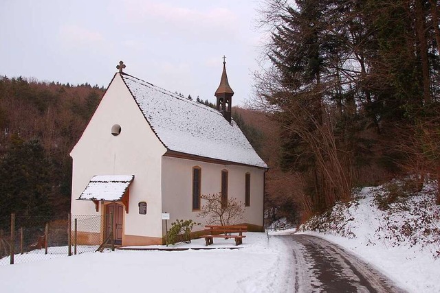 Eschbachs Gemeindewald liegt in der N...hofs, zu dem auch eine Kapelle gehrt.  | Foto: Markus Donner