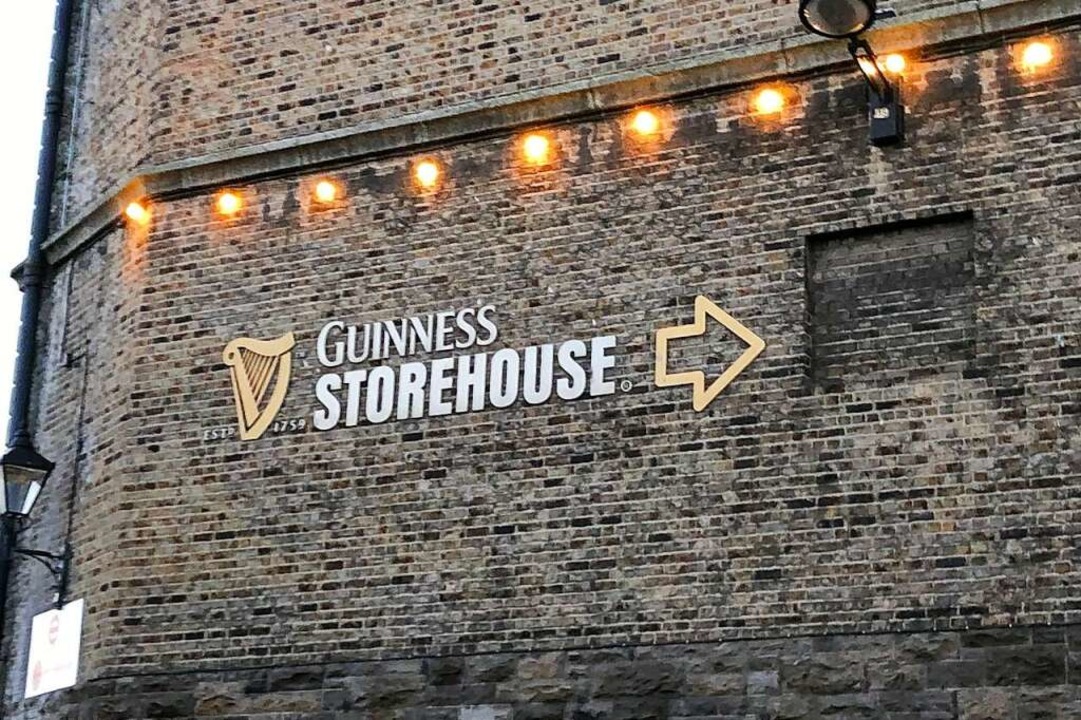 Das namhafte Guinness Storehouse.  | Foto: Melanie F.