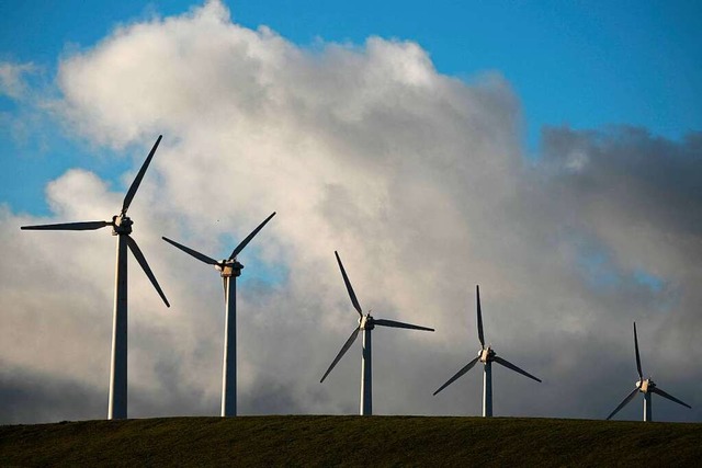 Windrder knnten in einigen Jahren im...ichen Breisgau entstehen. (Symbolfoto)  | Foto: DANIEL LEAL (AFP)