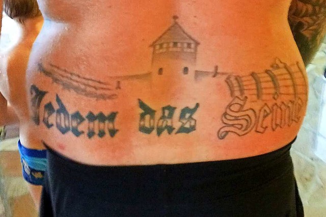 Wegen dieses Tattoos wurde ein Mann in...tzug ebenfalls ttowiert gehabt haben.  | Foto: Privat