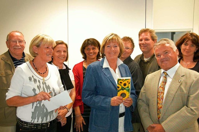 Strahlende Gesichter zum Abschluss des... Hans-Georg Bruttel und Sandra Rieger.  | Foto: Claudia Gempp