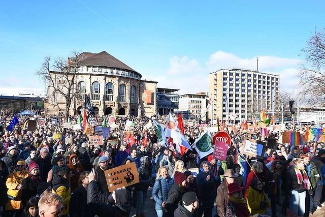 Demonstrationen fr Demokratie verbreiten eine Dafr-Stimmung