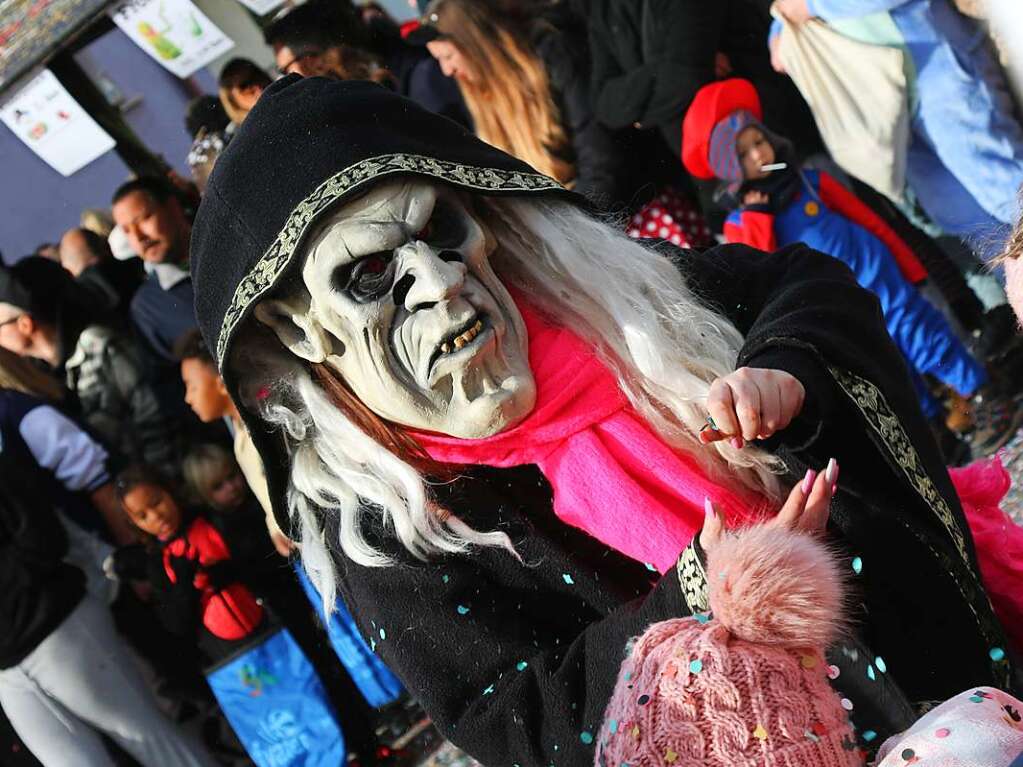 Der Umzug in Binzen ist einer der jhrlichen Hhepunkte der Fasnacht im Kreis Lrrach.