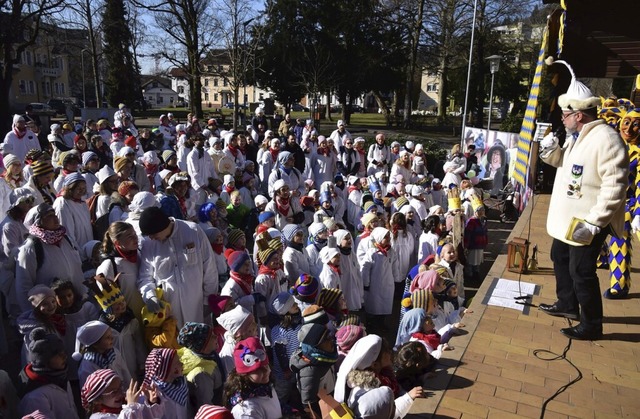 Fr die Kinder ist die Vorstellung der...chmutzigen Dunnschdig ein groes Fest.  | Foto: Archiv: Hubert Bleyer