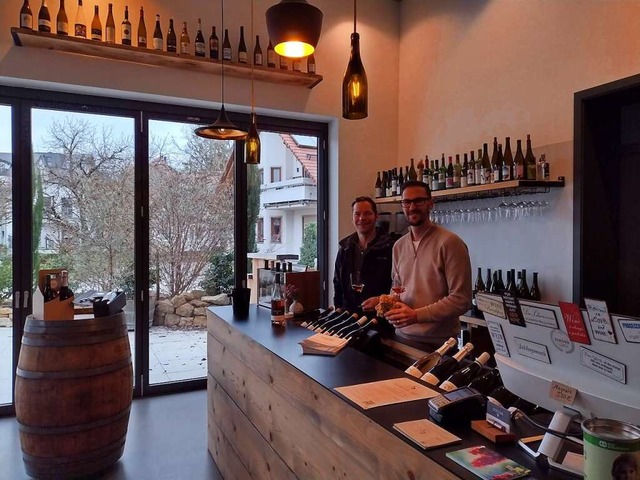 Kellermeister Markus Brauchle (links) ...ganisieren das Weinevent Ende Februar.  | Foto: Irene Matzarakis