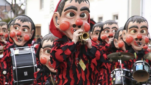 Die Fasnacht strebt ihrem Hhepunkt en... auch die Hotzenblitzzunft dabei sein.  | Foto: Peter Schtz