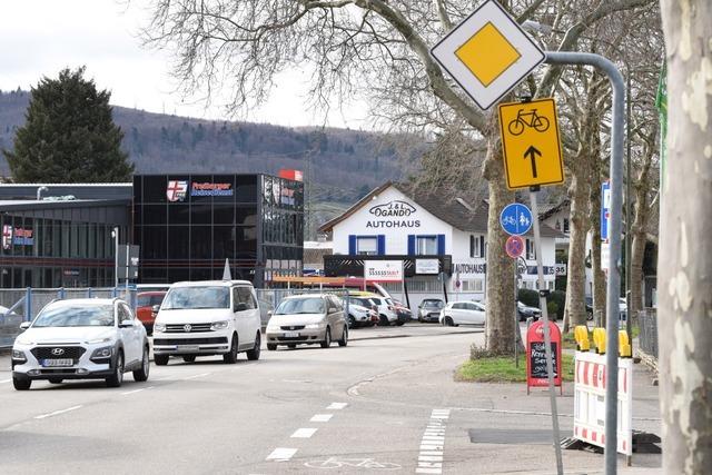 Freiburger Betriebe an der Lrracher Strae sind verrgert ber die kommende Vollsperrung