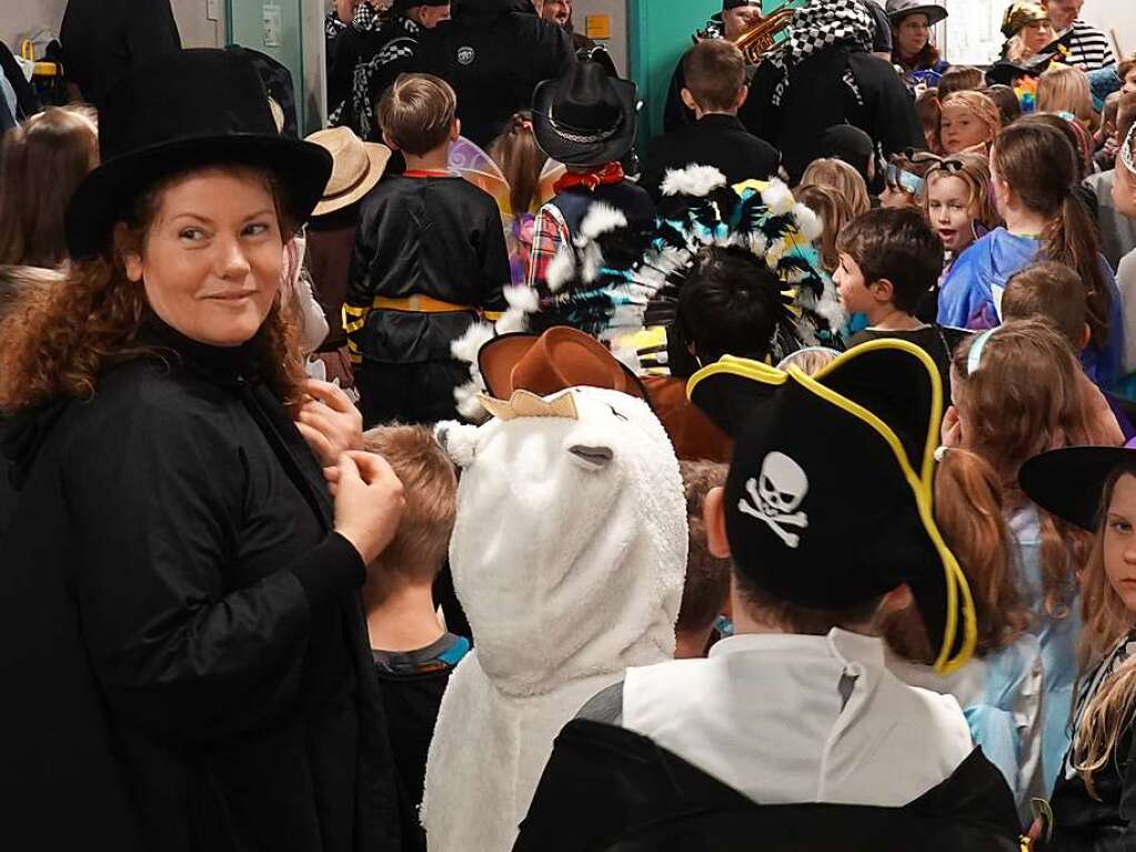 Impressionen aus Rickenbach vom Kindergarten- und Schulsturm