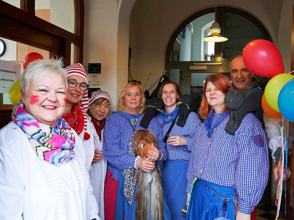 Die Windige Eckhexe haben zusammen mit den Schlern das Rathaus in Wittnau gestrmt.