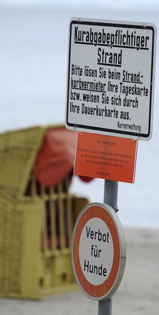 Wer an den Strand will, muss dafr in Deutschland meist Kurtaxe zahlen.  | Foto: Angelika Warmuth (dpa)