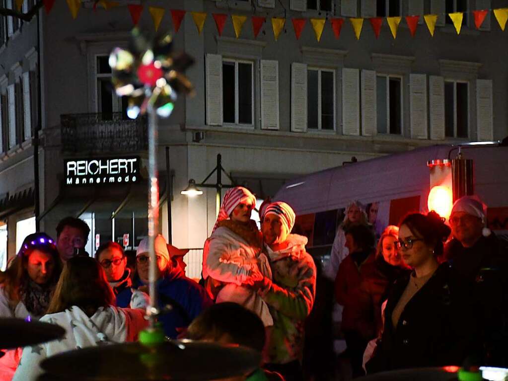 Impressionen vom schmutzige Dunnschdig in Lrrach, Steinen, Stetten und Brombach