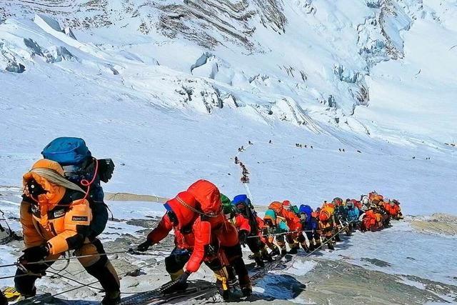 Mount Everest: Bergsteiger mssen bald ihren Kot heruntertragen