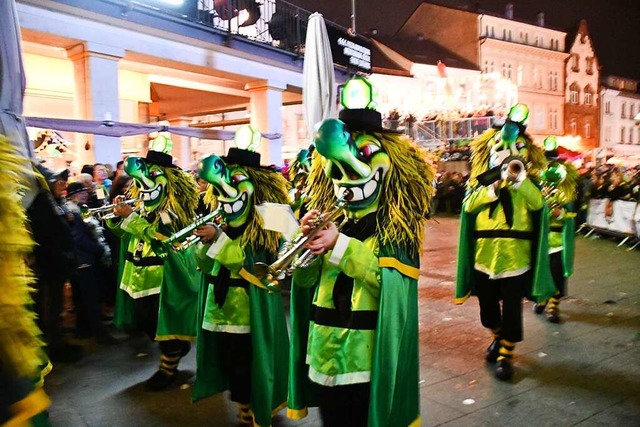 Der abendliche Corso bringt eine ganz unverwechselbare Stimmung in die Stadt.  | Foto: Barbara Ruda