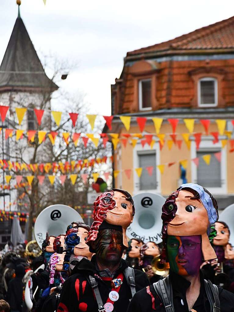 Ein buntes Kaleidoskop der alemannischen Fasnacht in Lrrach