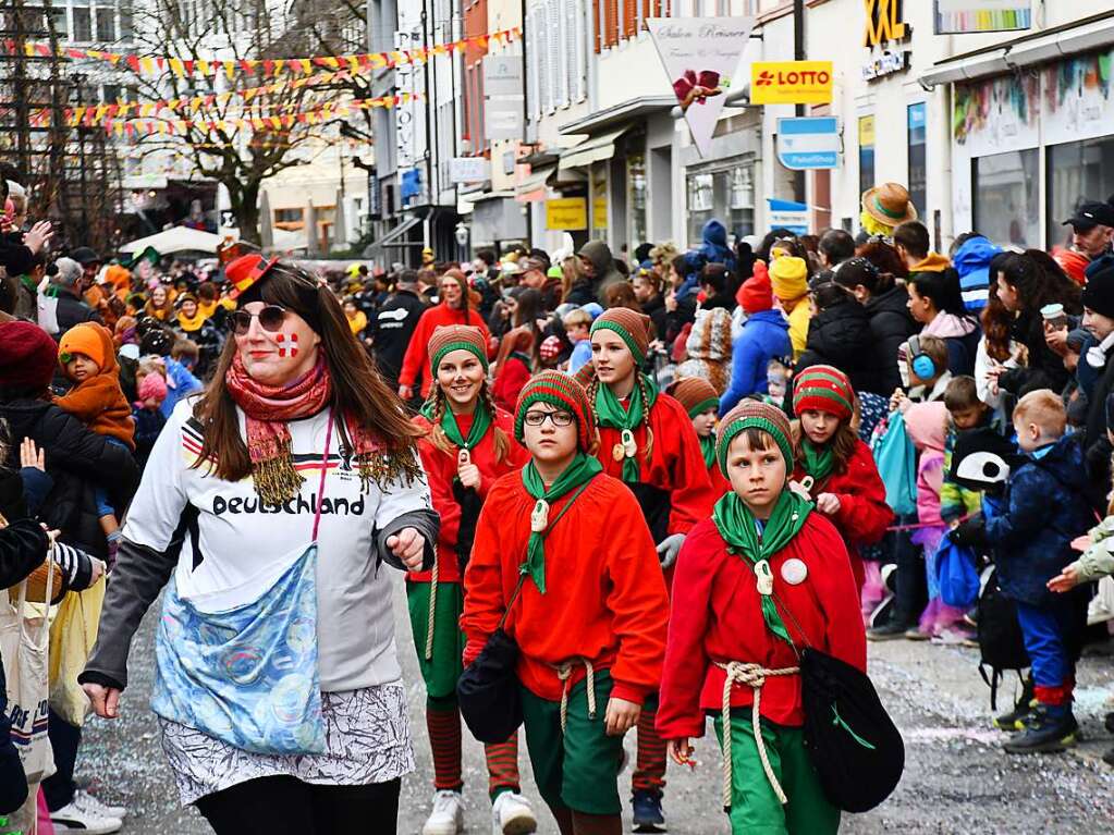 Ein buntes Kaleidoskop der alemannischen Fasnacht in Lrrach