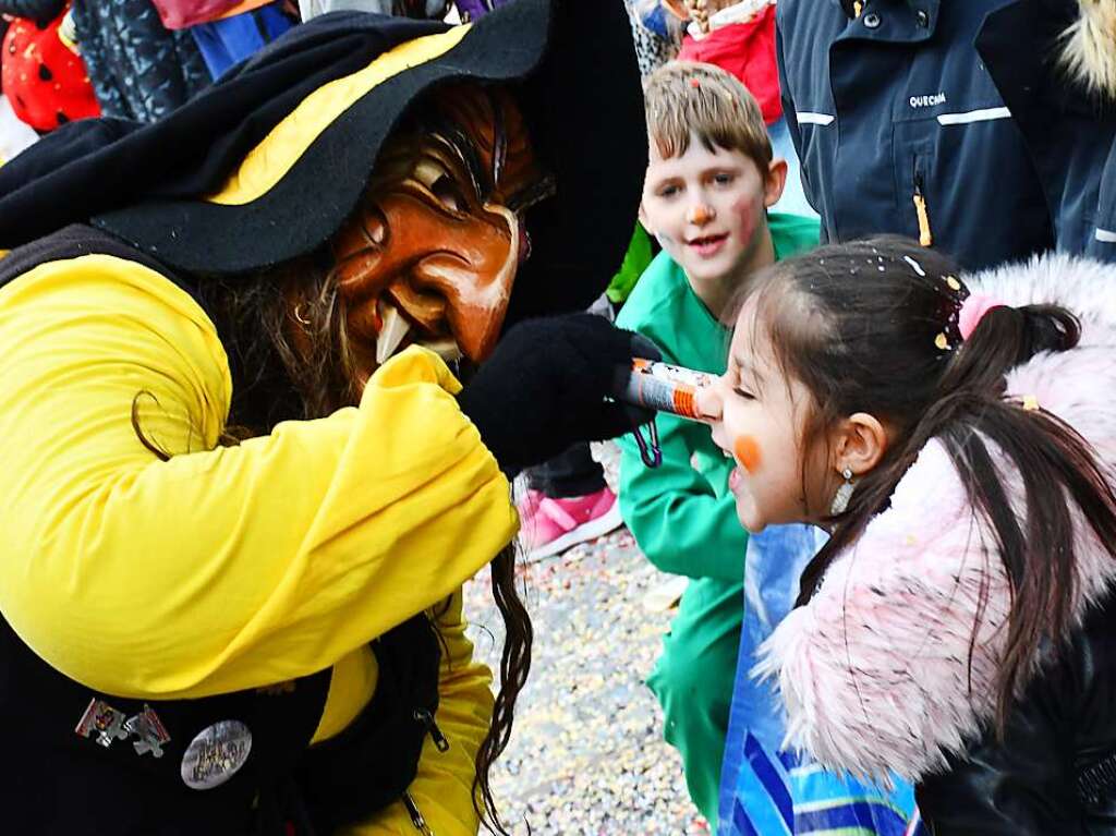 Ein buntes Kaleidoskop der alemannischen Fasnacht in Lrrach