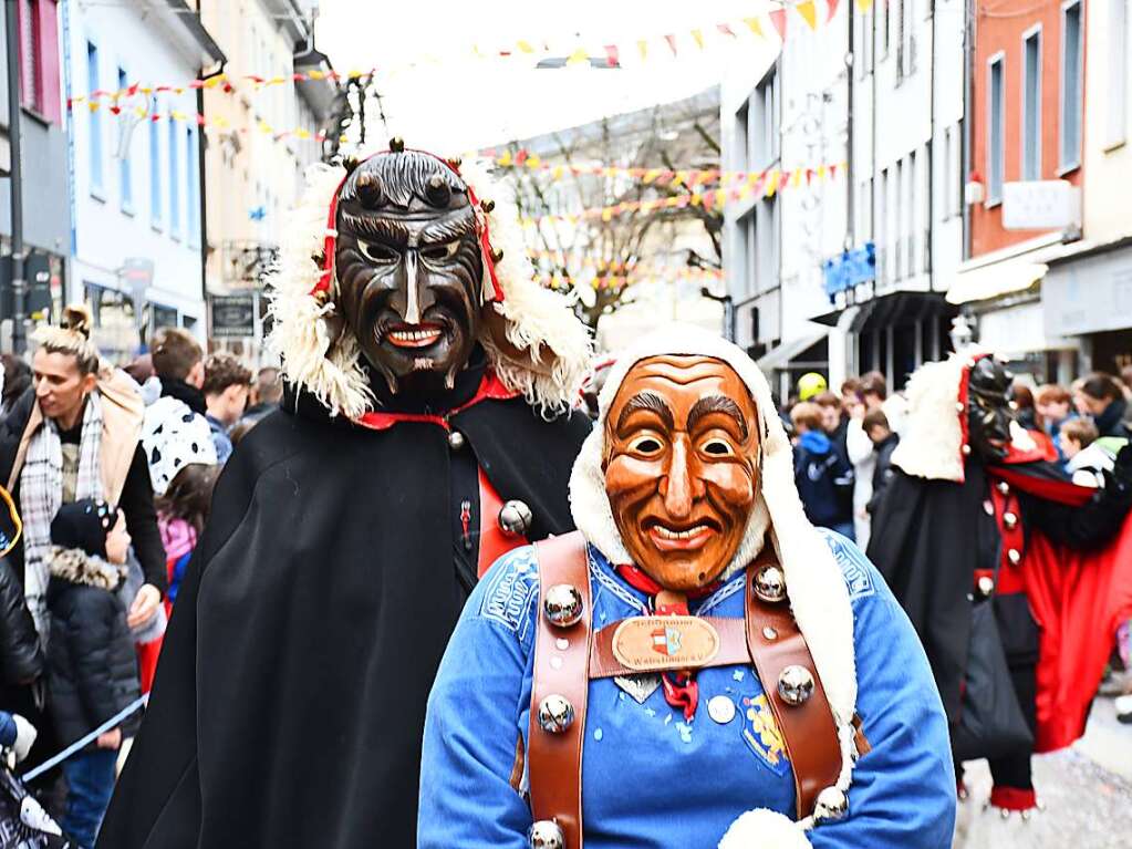 Ein buntes Kaleidoskop der alemannischen Fasnacht in Lrrach