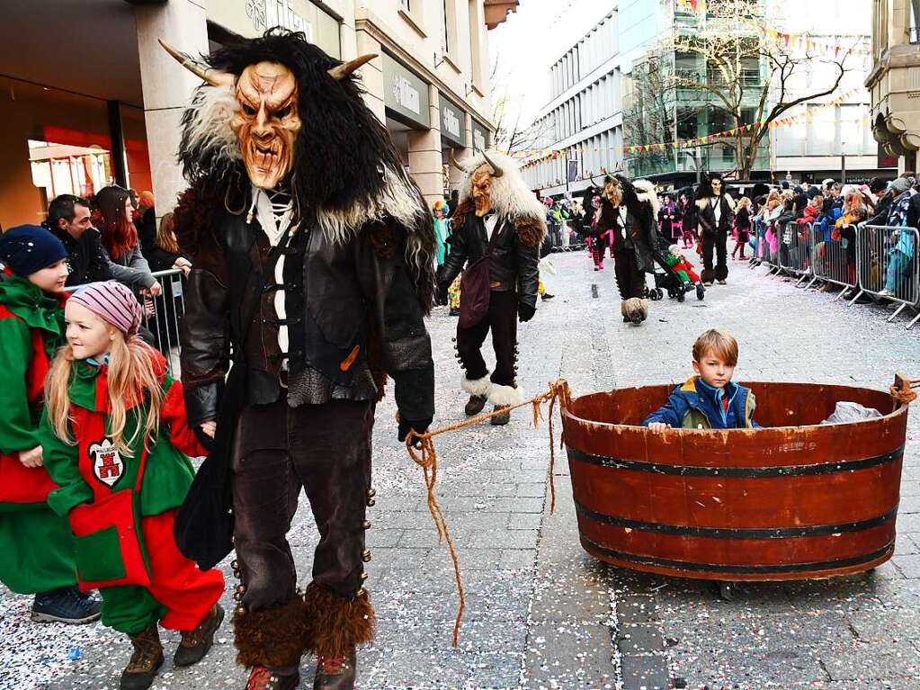 Ein buntes Kaleidoskop der alemannischen Fasnacht in Lrrach