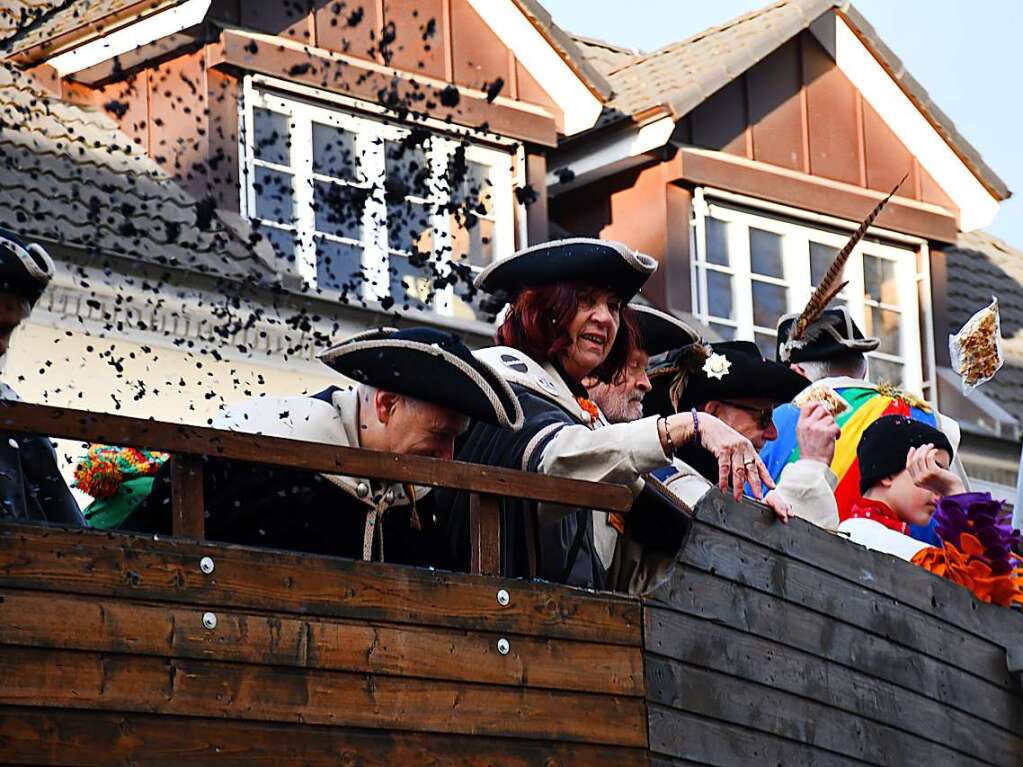 Ein buntes Kaleidoskop der alemannischen Fasnacht in Lrrach