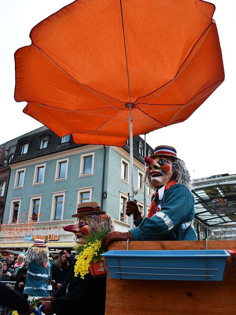 Ein buntes Kaleidoskop der alemannischen Fasnacht in Lrrach