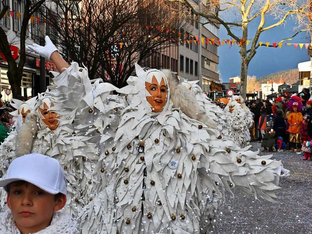 Ein buntes Kaleidoskop der alemannischen Fasnacht in Lrrach