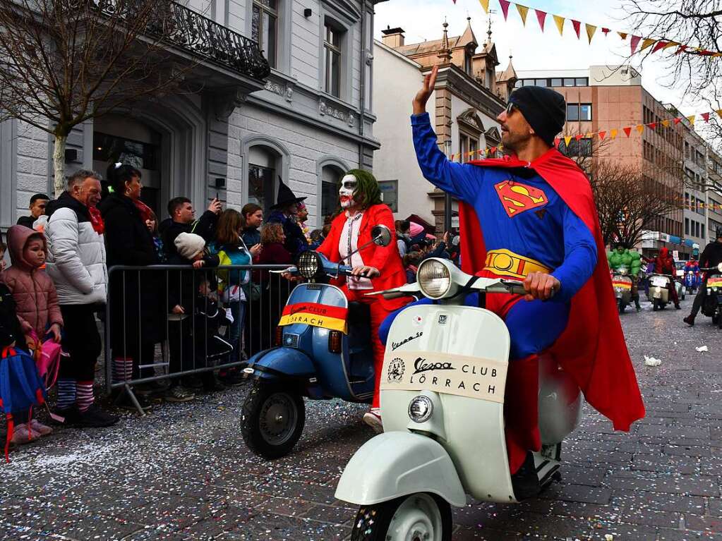 Ein buntes Kaleidoskop der alemannischen Fasnacht in Lrrach