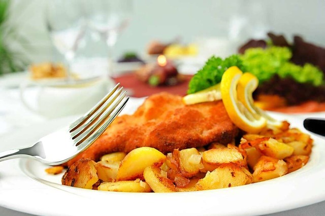 Ein Schnitzel mit Brgele: Der sdbadi... Preise schon bei knapp unter 30 Euro.  | Foto:                                 