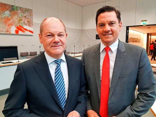 Kanzler Olaf Scholz (links) wird am 27... &#8222;Frag den Kanzler&#8220; statt.  | Foto: Wahlkreisbro Fechner