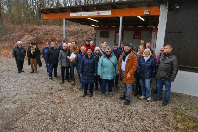 Gro war das Interesse an den OB-Kandi... zwischen Jasmin Ateia und Robin Adam.  | Foto: Ulrich Senf