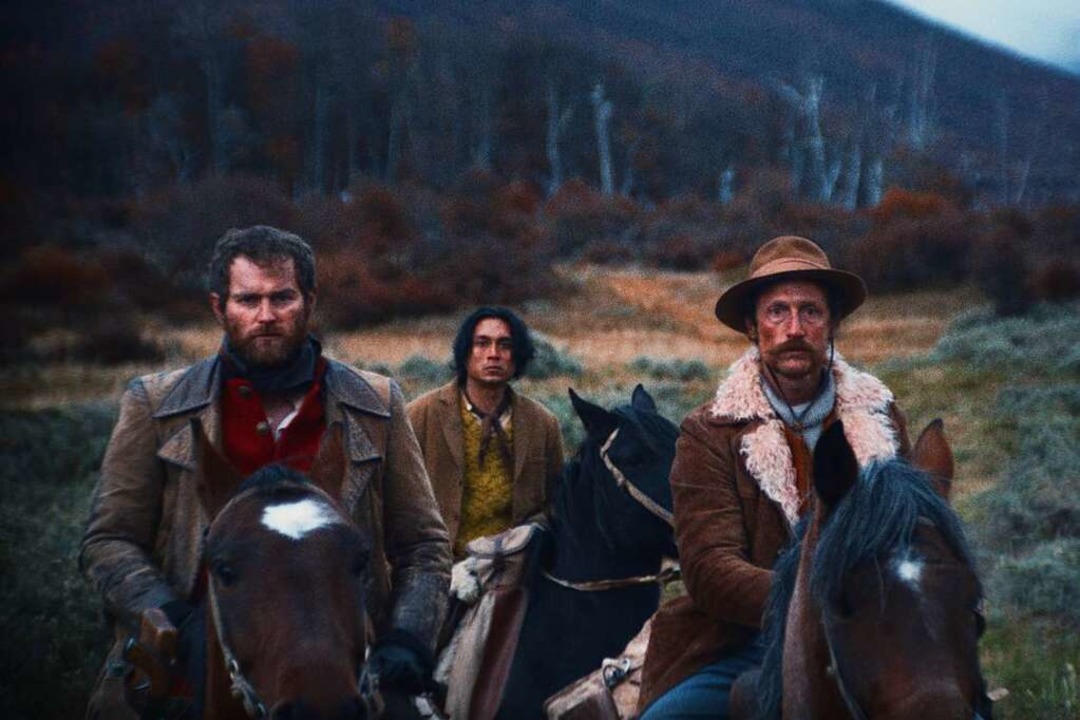 Ungleiches Trio (von links): MacLennan...rancibia) und Bill (Benjamin Westfall)  | Foto: Quijote Films