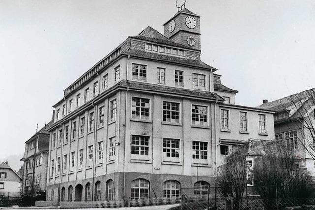 Hawina-Fabrikgebude erzhlt den Untergang der Uhrenindustrie